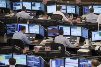 Akciové indexy dosáhly v únoru na nová maxima Akciové indexy dosáhly v únoru na nová maxima